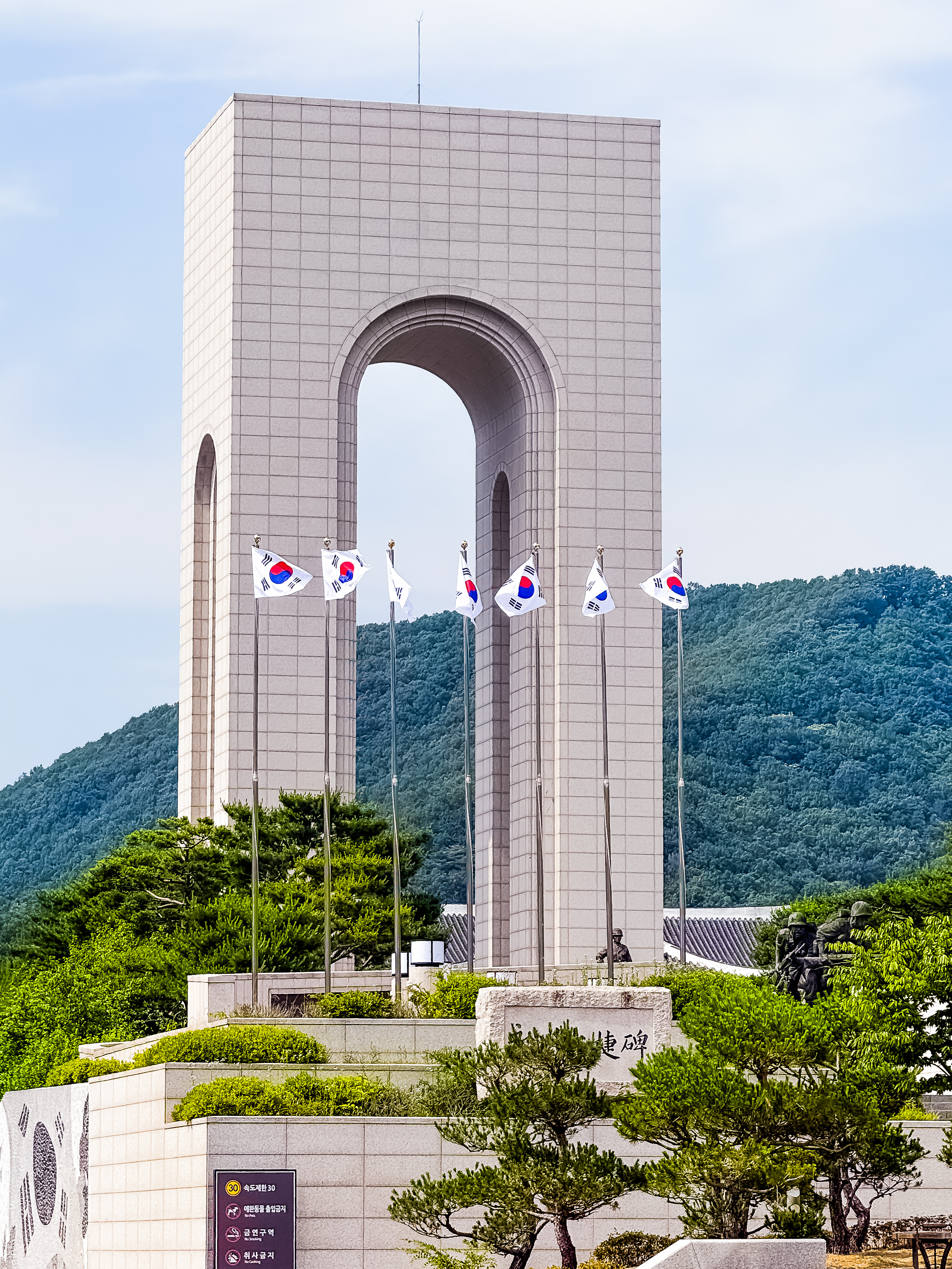KakaoTalk_20250612_184639275_03.jpg