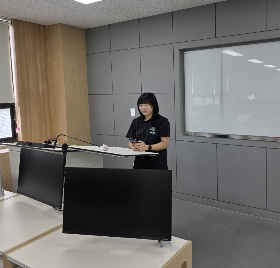 6월 18일 직업과 진로 프레젠테이션 발표대회 2.jpg