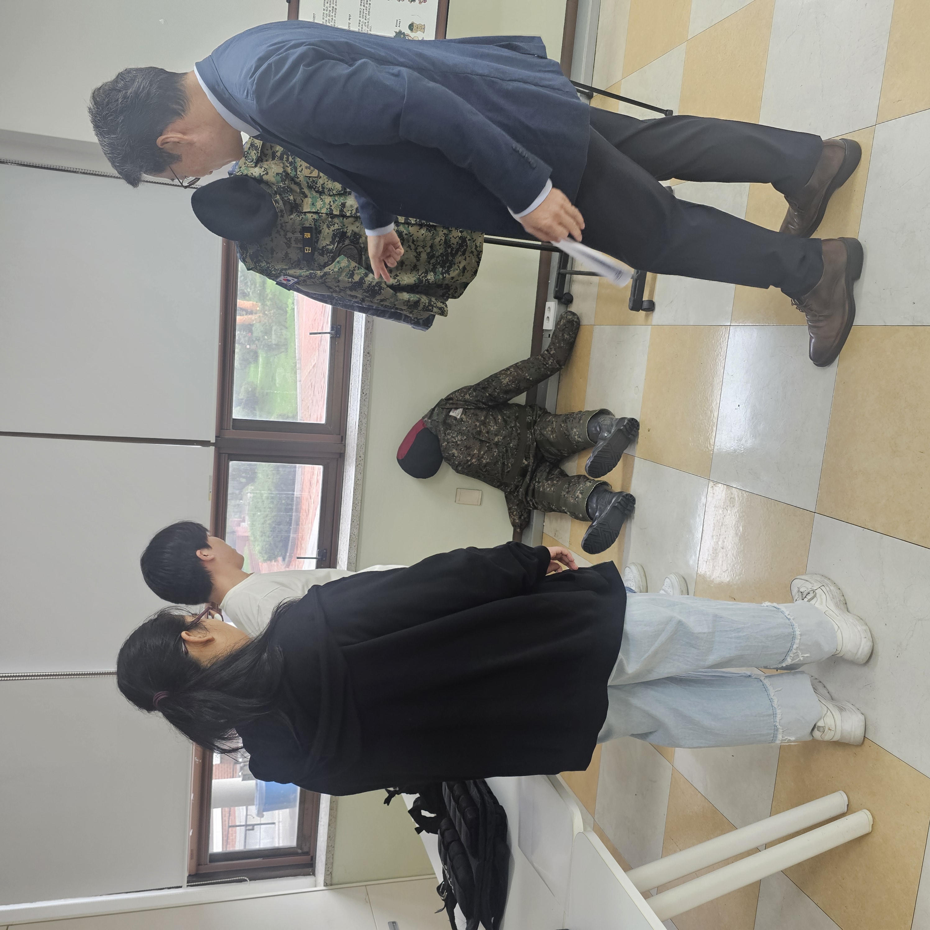 KakaoTalk_20251018_115234294_08.jpg