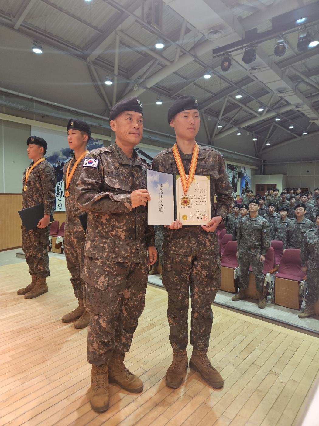 KakaoTalk_20241221_195550074_05.jpg